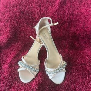 Jewel Badgley Mischka Pink Heels with Embellishments
